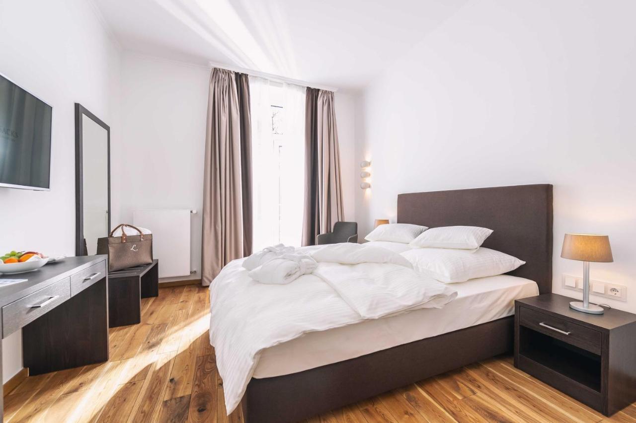 Laudensacks Parkhotel & Retreat سيئة كيسينجين المظهر الخارجي الصورة